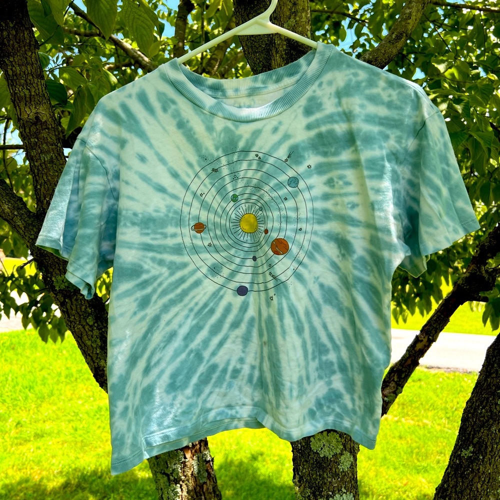 American Eagle Tie Dye Solar System Crop Top, Size Small